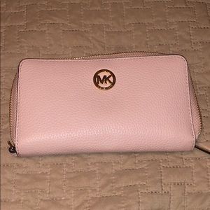 Michael Kors Jet Set Wallet